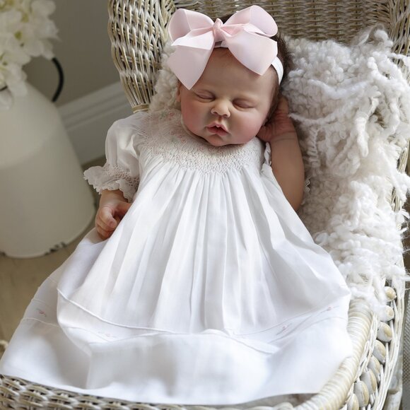 White Smocked Heirloom Bishop Dress Boutique 3-6 Months - Picture 2 of 6